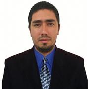 Clases a estudiantes universitarios y de colegio de grados 9, 10 y 11